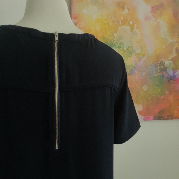 Finders Keepers T-Shirt Dress Rose Print Navy Size L (AU 10-12) NWT - Picture 6 of 12